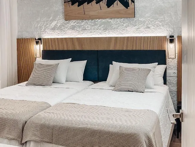 Sapphire Riviera Apartment